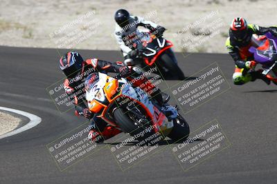 media/Sep-21-2025-TrackDaz (Sun) [[277c75b276]]/A Group/11am (Turn 3)/